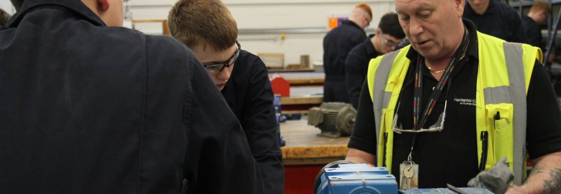HNC IN MECHANICAL ENGINEERING (DELIVERED IN PARTNERSHIP WITH TEESSIDE UNIVERSITY)